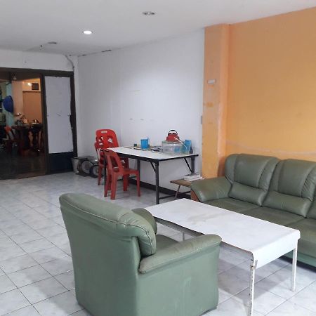 Backpack Planet Hostel Bangkok Exterior photo